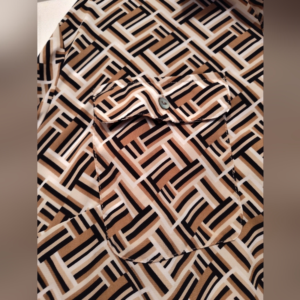Black and Tan Patterned Button-Up Blouse by Lee - Picture 4 of 13